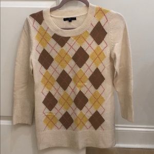 3/4 length sleeve argyle sweater